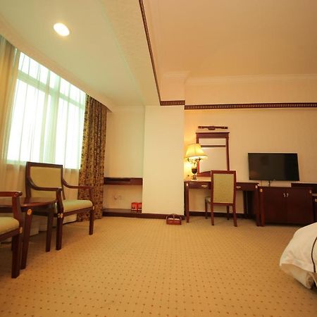 W.Y. Lera Hotel Guangzhou Exteriör bild