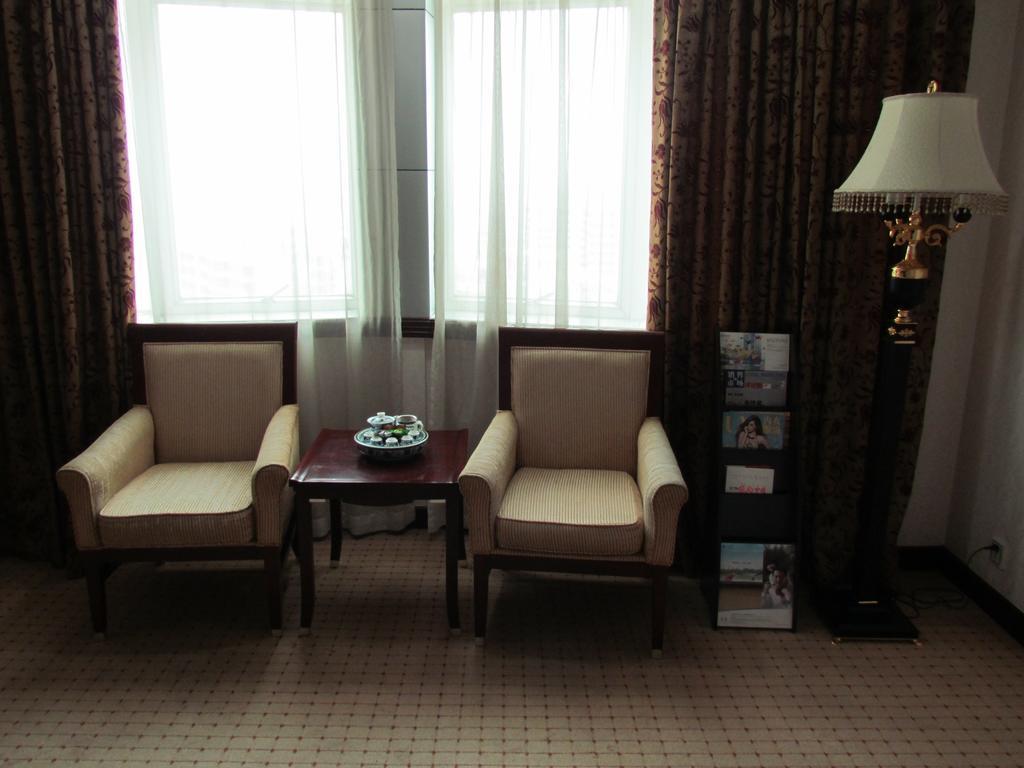W.Y. Lera Hotel Guangzhou Exteriör bild