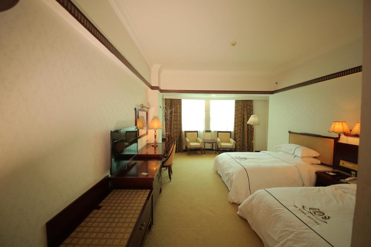 W.Y. Lera Hotel Guangzhou Exteriör bild