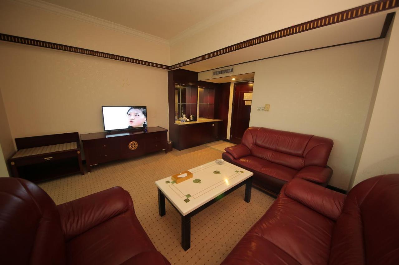 W.Y. Lera Hotel Guangzhou Exteriör bild